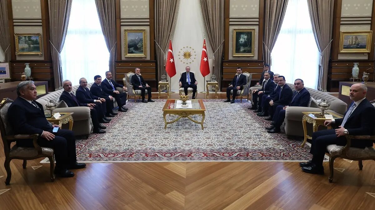 Ərdoğan azərbaycanlı nazirləri qəbul etdi – FOTO/VİDEO Ərdoğan azərbaycanlı nazirləri qəbul etdi – FOTO/VİDEO