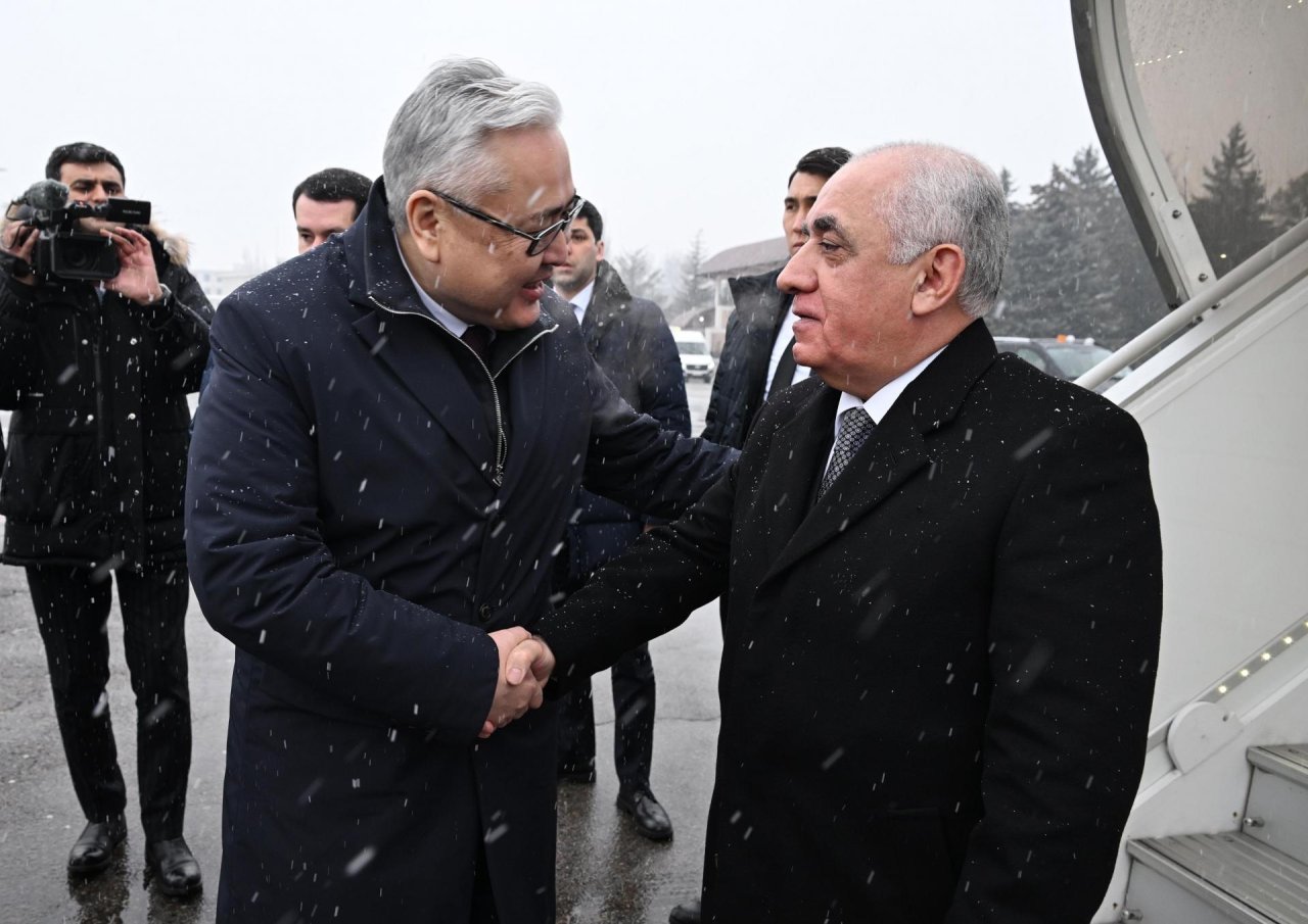 Əli Əsədov Qazaxıstana GETDİ - FOTO - foto 1