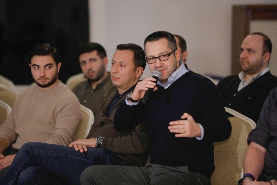 SOCAR ilk dəfə quru sahəsində aeroqravimetrik tədqiqat işlərinə start verdi – FOTO - foto 3