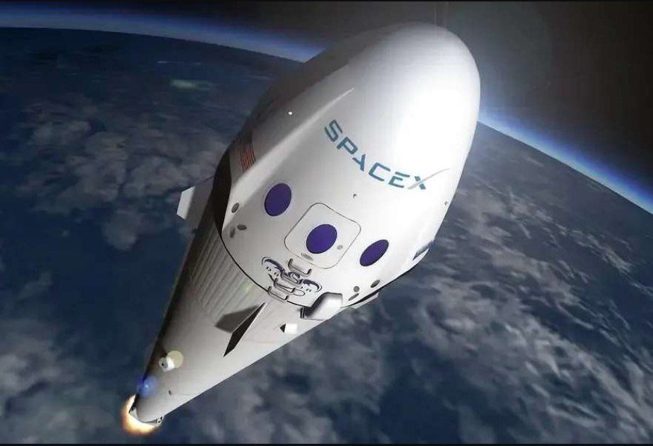 &ldquo;SpaceX&rdquo; 22 ədəd &ldquo;Starlink&rdquo; mini peykini orbitə çıxardı - VİDEO