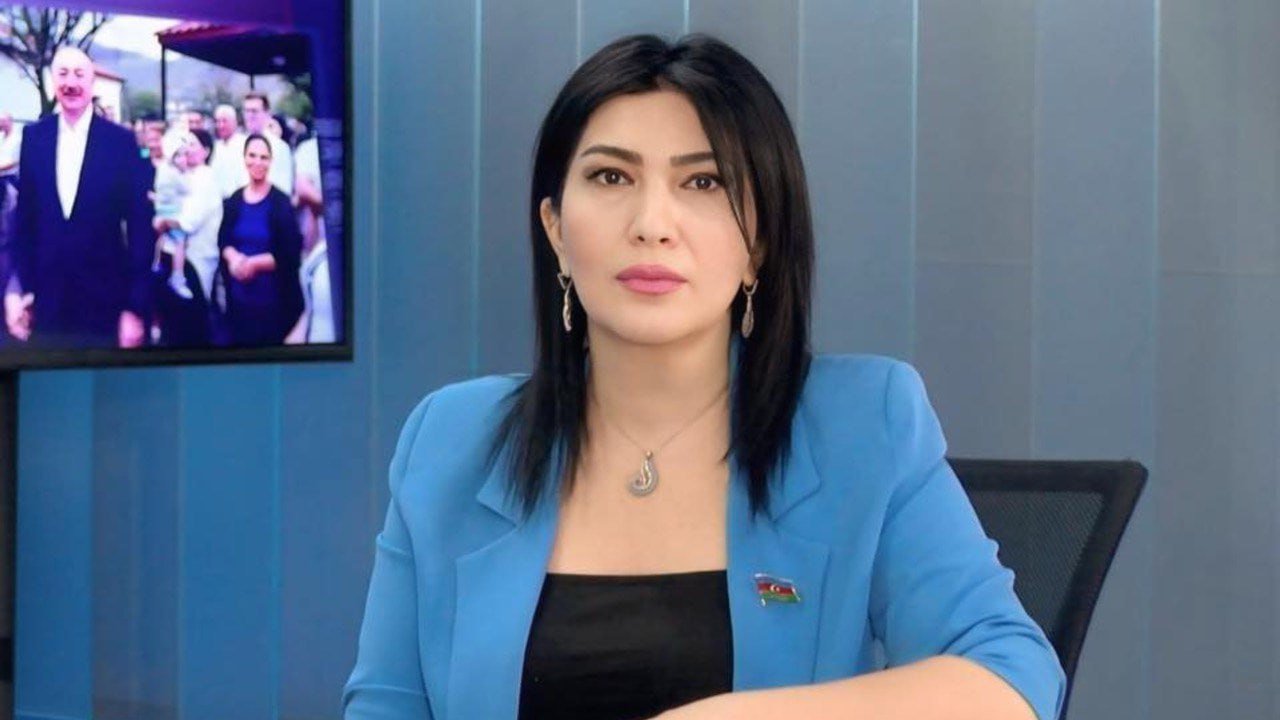 “Şərq qadınının özünün məsuliyyəti bir başqadır” - Elnarə Akimova “Şərq qadınının özünün məsuliyyəti bir başqadır” - Elnarə Akimova