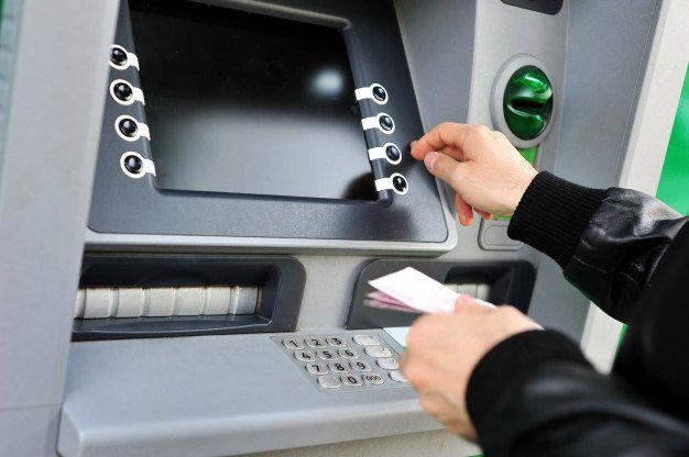 Minimum pensiyalarla bağlı ŞAD XƏBƏR &ndash; Qanun TƏSDİQLƏNDİ