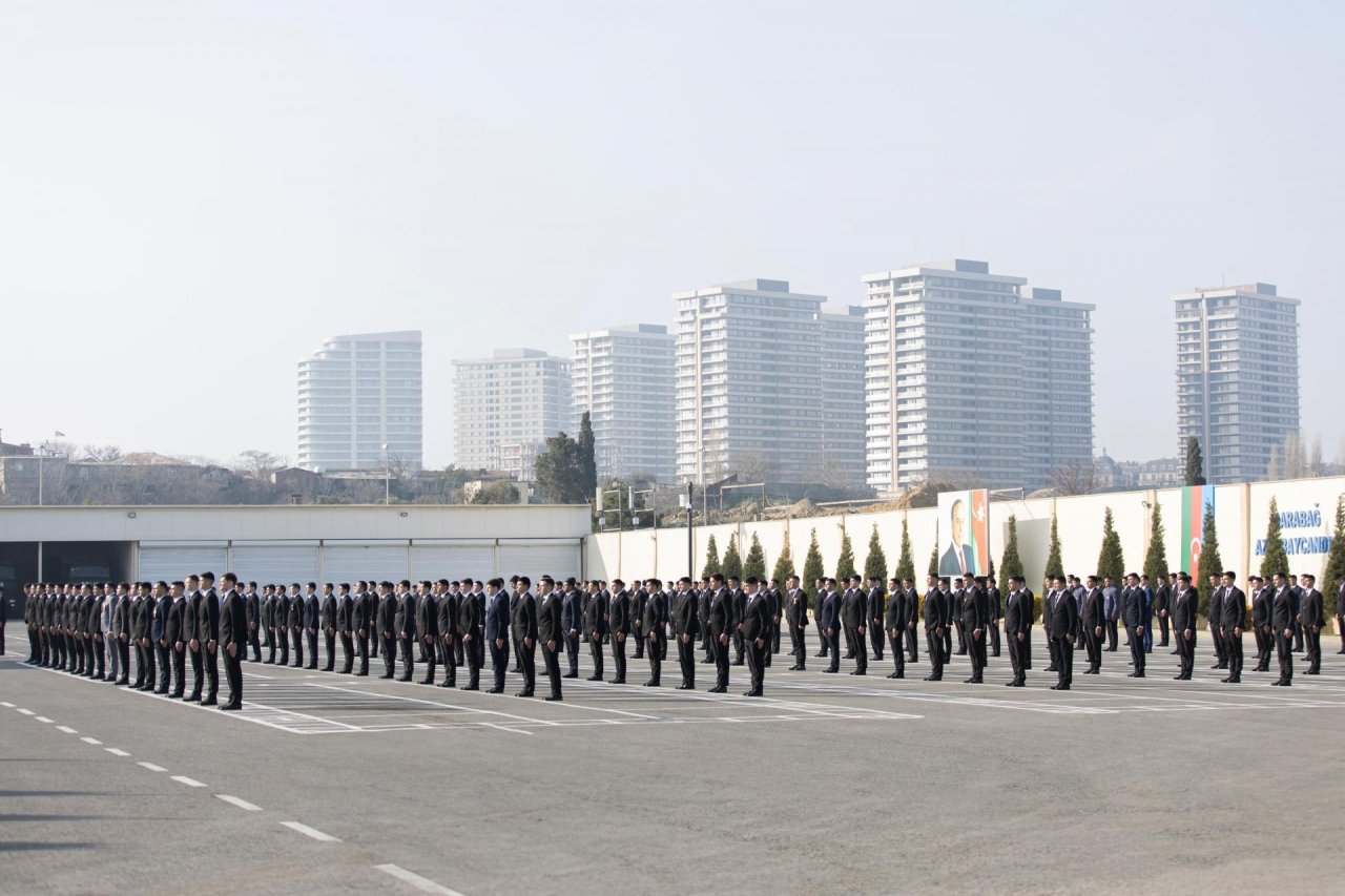 Daxili işlər naziri sıra baxışı KEÇİRDİ - FOTO/VİDEO - foto 2