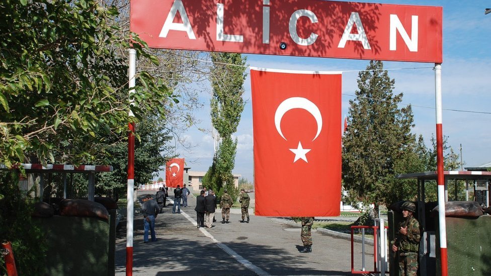 Ermənistan və Türkiyə arasında sərhəd-keçid məntəqəsi AÇILIB? Ermənistan və Türkiyə arasında sərhəd-keçid məntəqəsi AÇILIB?