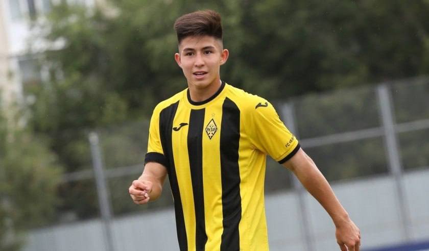 &ldquo;Çelsi&rdquo; 16 yaşlı qazaxıstanlı futbolçu transfer etdi