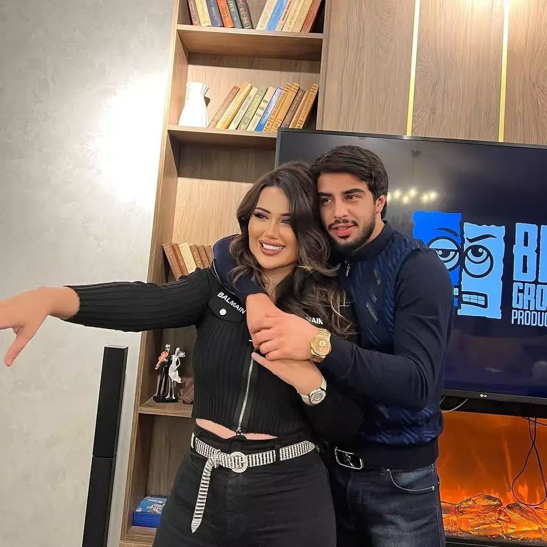 Bakı Lift-Təmir İB-nin keçmiş rəisinin qızı Aysel 3-cü ərindən də BOŞANIB? - FOTO - foto 2