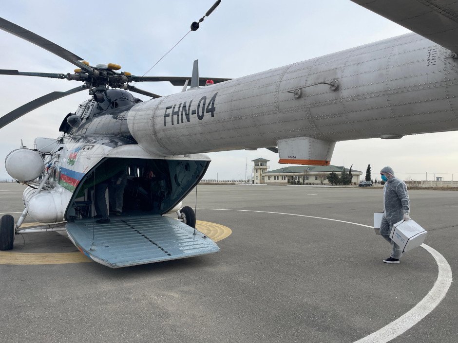 FHN təcili helikopterlərini havaya qaldırdı: Balakənə doğru uçurlar – FOTO/VİDEO - foto 1