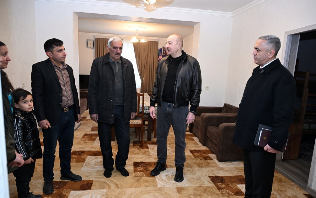 Ballıca sakini: &ldquo;Oğlumun adını İlham qoymuşam, nəvəm olsun, onun da adını İlham qoyacam&rdquo;