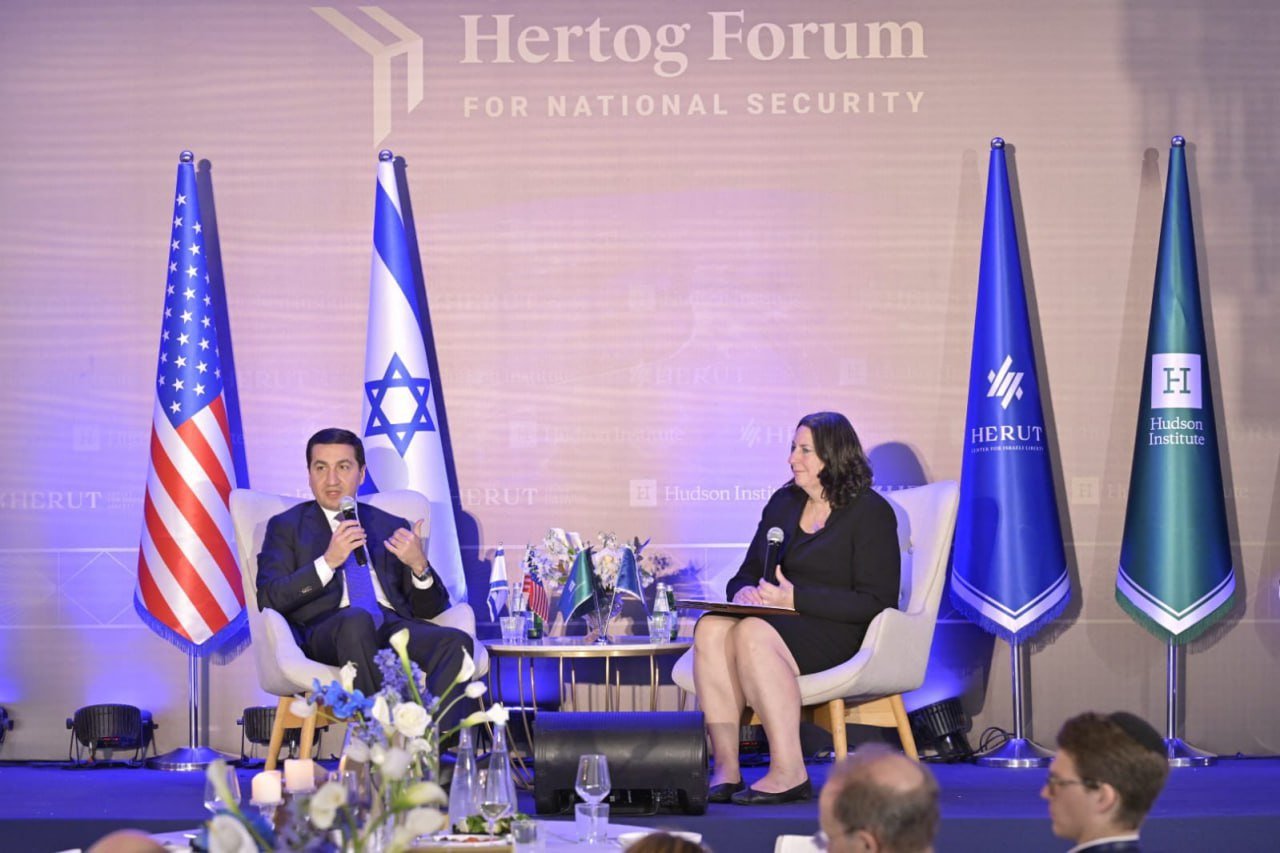 Hikmət Hacıyev Təl-Əvivdə Hertoq Forumunda çıxış etdi - FOTO Hikmət Hacıyev Təl-Əvivdə Hertoq Forumunda çıxış etdi - FOTO