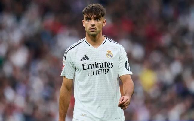 &ldquo;Real&rdquo;ın futbolçusu nəhəng klubların HƏDƏFİNDƏ
