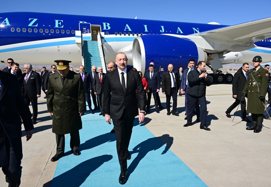 İlham Əliyev Türkiyəyə getdi - FOTO/VİDEO - foto 2