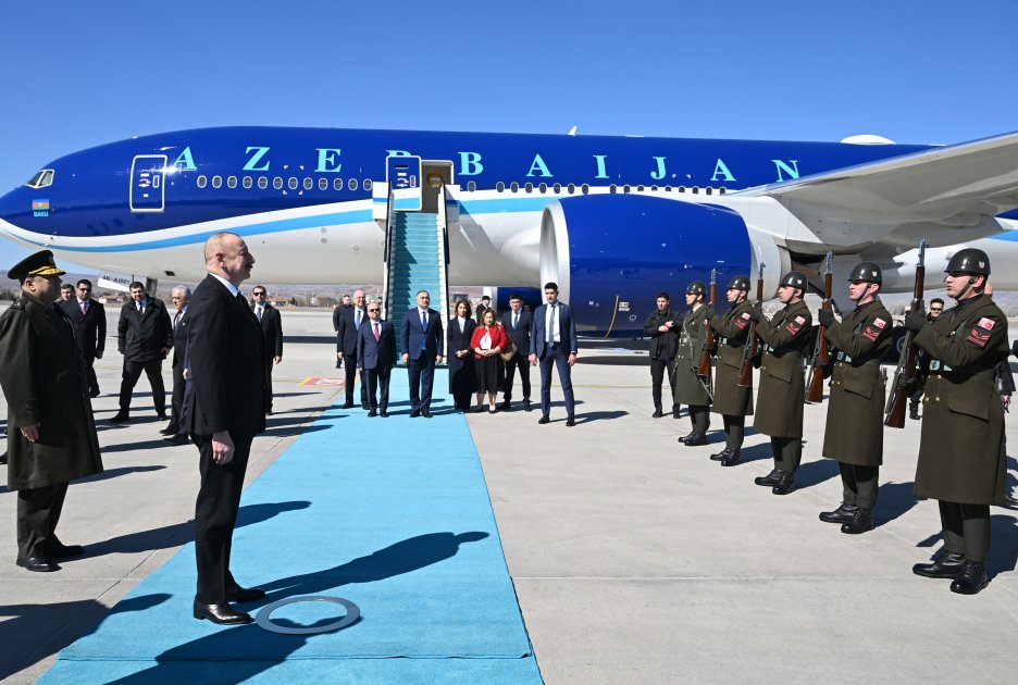 İlham Əliyev Türkiyəyə getdi - FOTO/VİDEO - foto 4