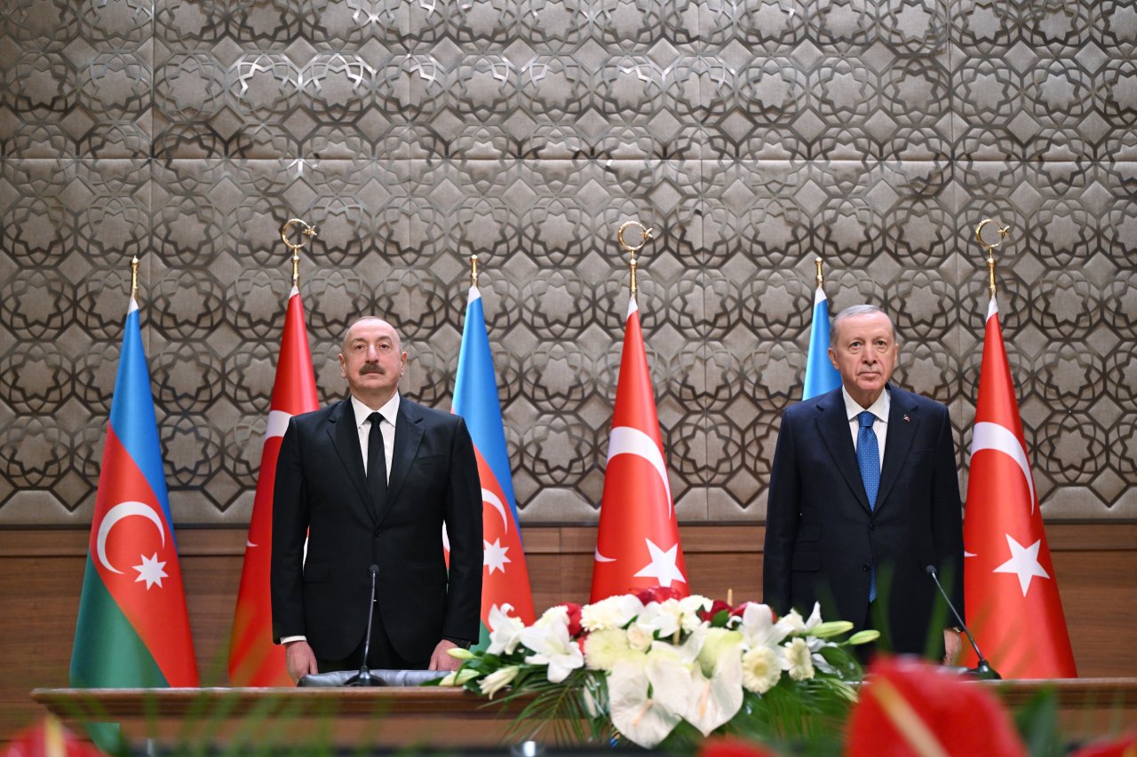 İlham Əliyev və Ərdoğan İğdır-Naxçıvan qaz kəmərinin AÇILIŞ MƏRASİMİNDƏ - YENİLƏNİB - FOTO/VİDEO - foto 4