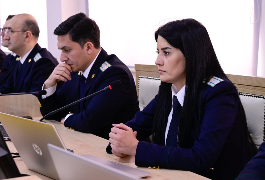 Arayikgilin növbəti məhkəməsi keçirildi, prokurorun sualları cavablandırıldı - FOTO - foto 16