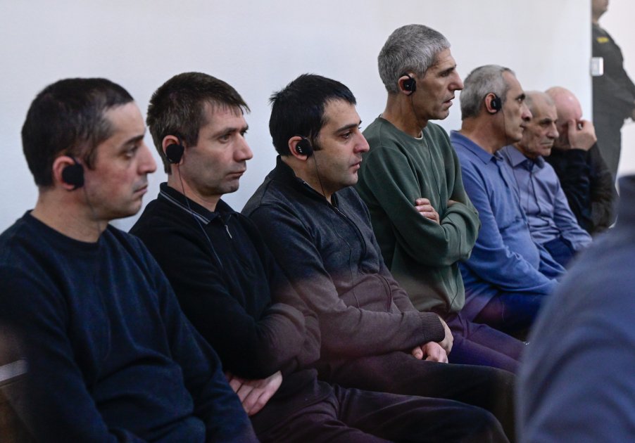 Arayikgilin növbəti məhkəməsi keçirildi, prokurorun sualları cavablandırıldı - FOTO - foto 8