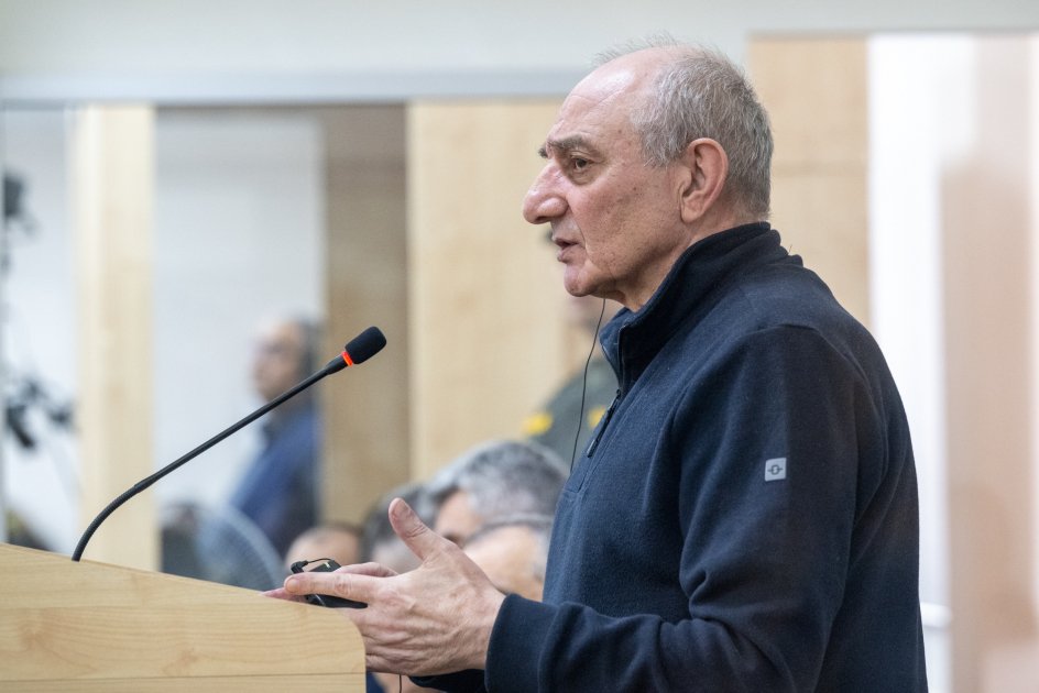 Arayikgilin növbəti məhkəməsi keçirildi, prokurorun sualları cavablandırıldı - FOTO - foto 17
