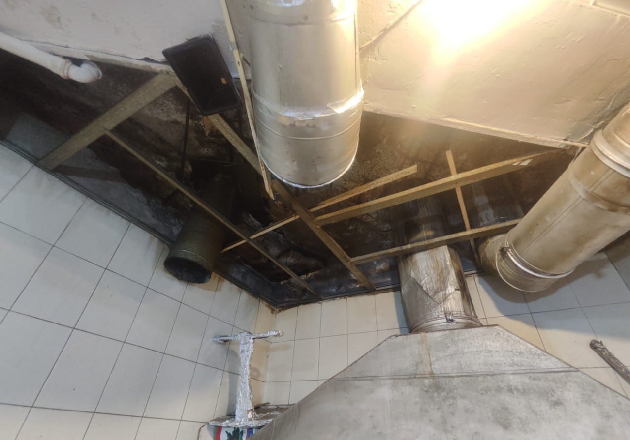 “Top Qapı” restoranında da nöqsanlar aşkarlandı - FOTO - foto 1