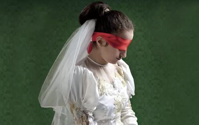 Ana olan 13 yaşlı qızın ailəsi həbs edilməlidir - Rayon deputatından sərt REAKSİYA