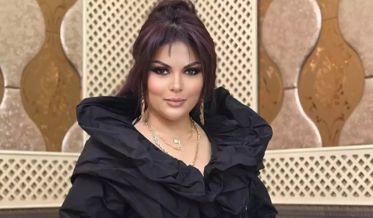 Qumral: &ldquo;Evdə də bu cür gülürəm, dəli kimi&rdquo; - VİDEO