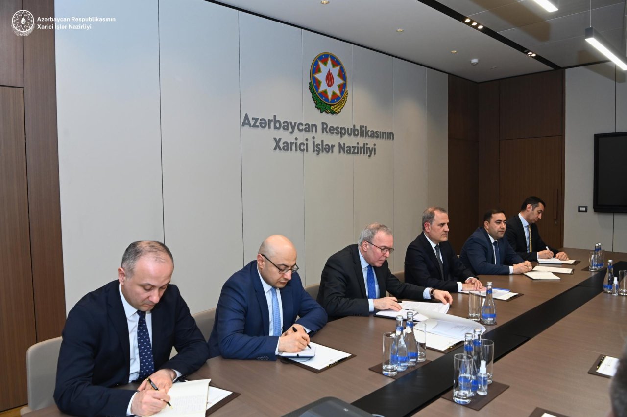 Azərbaycan-Aİ əməkdaşlığının perspektivləri müzakirə olundu - FOTO - foto 1