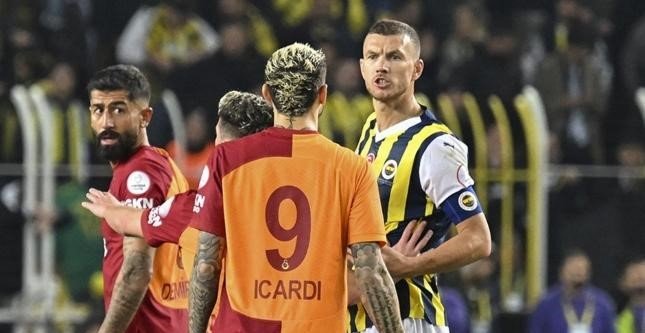 &ldquo;Fənərbağça&rdquo; uduzdu, Mourinyo Okan Burukun burnunu sıxdı - VİDEO