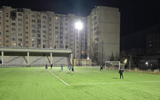 &ldquo;Qarabağ&rdquo;ın icarəsində olan meydançada YENİLƏNMƏ - FOTO