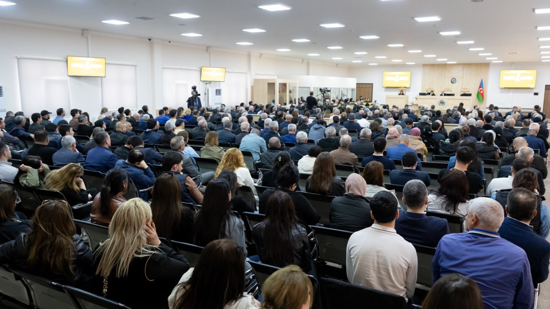Harutyunyan və digərləri yenidən MƏHKƏMƏ QARŞISINDA - FOTO - foto 1