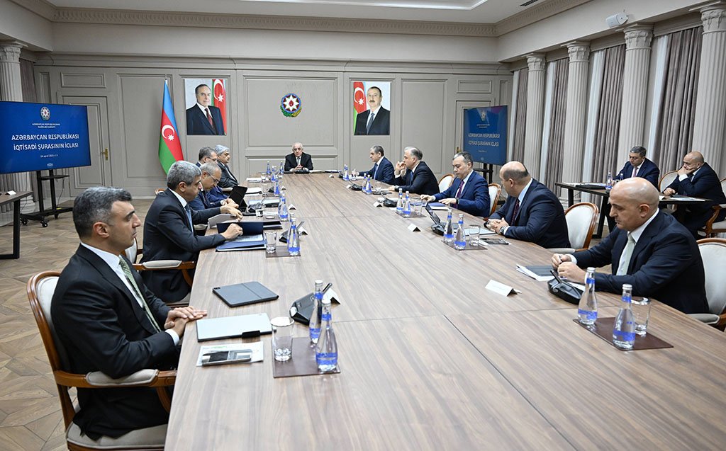Baş nazir bu nazirliklərə tapşırıqlar verdi – FOTO - foto 1