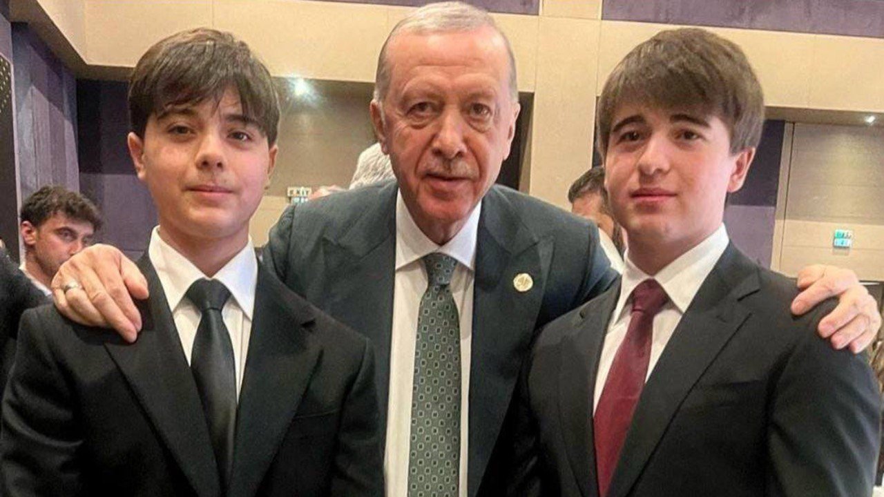 Prezidentin nəvələri Ərdoğanla GÖRÜŞDÜ &ndash; FOTO