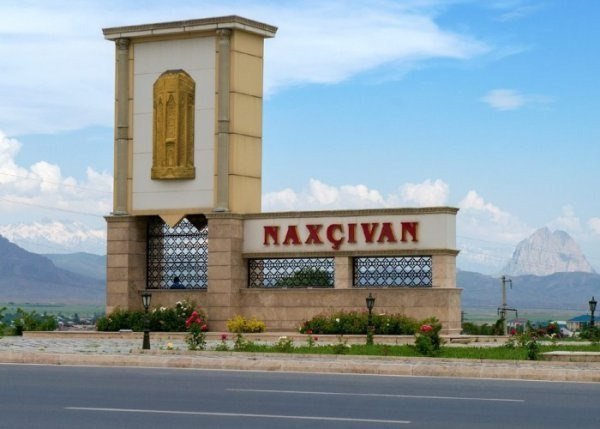 Naxçıvanda ağır qəza: 5 nəfər xəsarət aldı