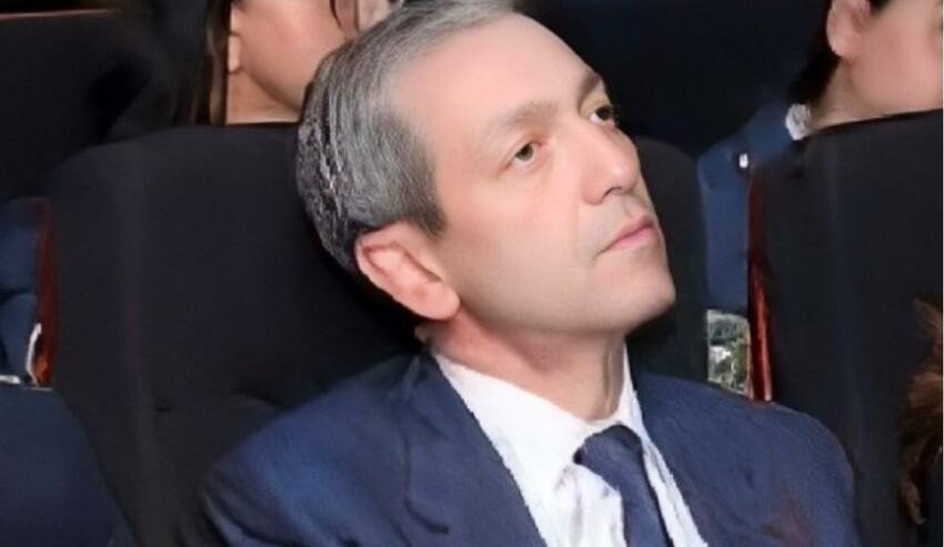 Gömrük generalının qardaşı hakim qarşısına çıxarılır – FOTO Gömrük generalının qardaşı hakim qarşısına çıxarılır – FOTO