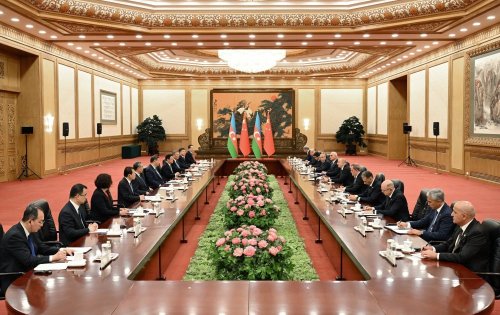 İlham Əliyevin şərəfinə verilən rəsmi ziyafətin MENYUSU &ndash; FOTO