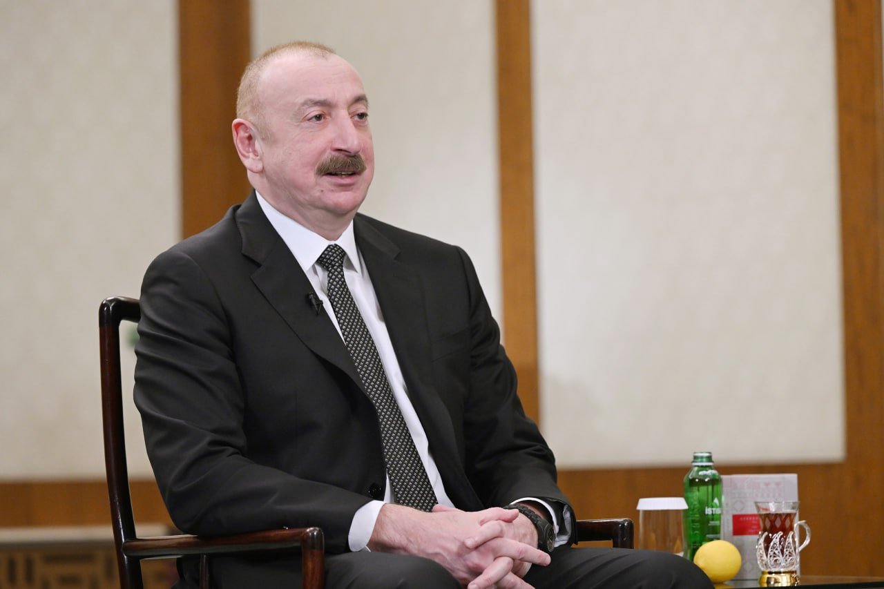 İlham Əliyev Pekində Çinin CGTN telekanalına müsahibə verdi – FOTO - foto 1