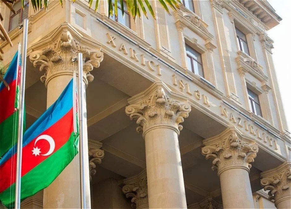 Azərbaycan XİN Niderlandı təbrik etdi - FOTO