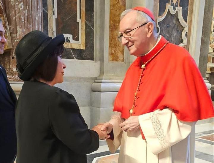 Sahibə Qafarova Roma Papasının dəfn mərasimində iştirak edib - FOTO - foto 2