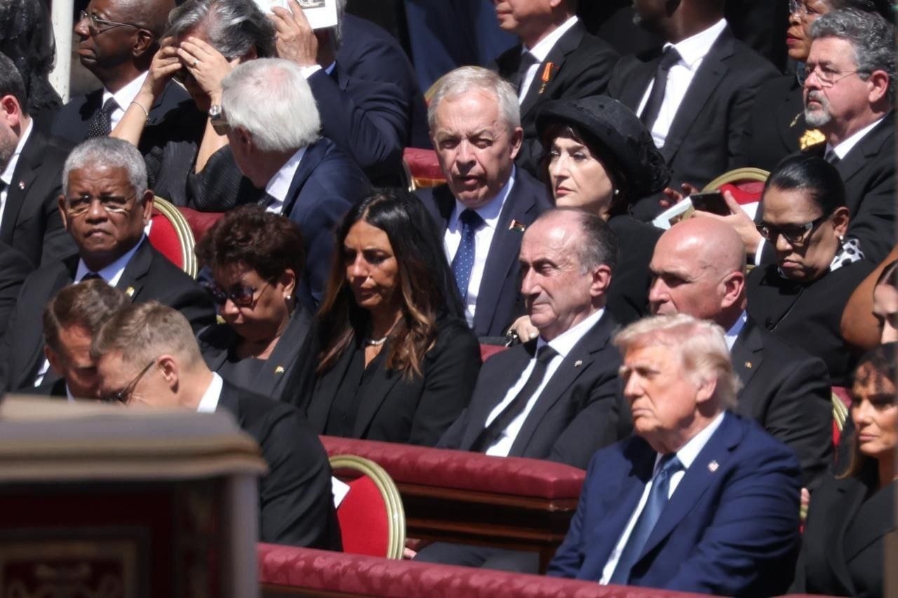 Sahibə Qafarova Roma Papasının dəfn mərasimində iştirak edib - FOTO - foto 5