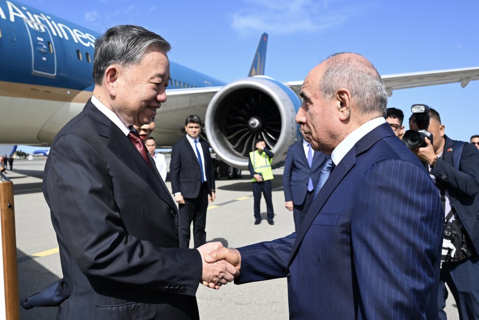 Vyetnam lideri Azərbaycana GƏLDİ - FOTO