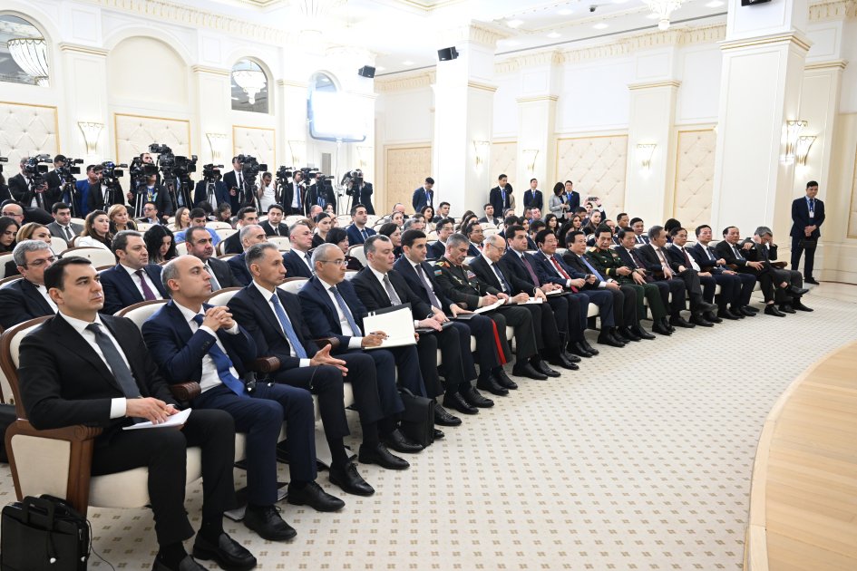 Azərbaycanın və Vyetnamın dövlət başçıları mətbuata bəyanatlarla ÇIXIŞ ETDİLƏR - FOTO/VİDEO - foto 6