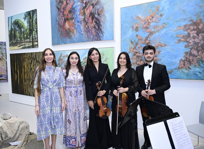 MAMA “Ana təbiət” sərgisinin Romada təqdimatı oldu – FOTO MAMA “Ana təbiət” sərgisinin Romada təqdimatı oldu – FOTO