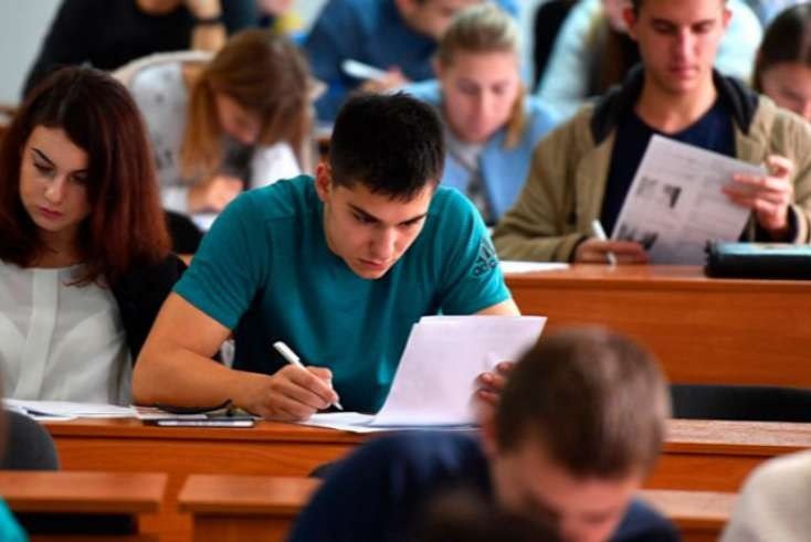 Azərbaycanda bəzi universitetlərdə təhsil haqqı ARTIRILACAQ Azərbaycanda bəzi universitetlərdə təhsil haqqı ARTIRILACAQ