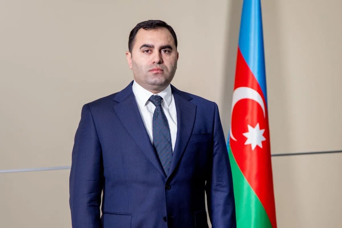 Prezident onu yenidən icraçı direktor təyin etdi