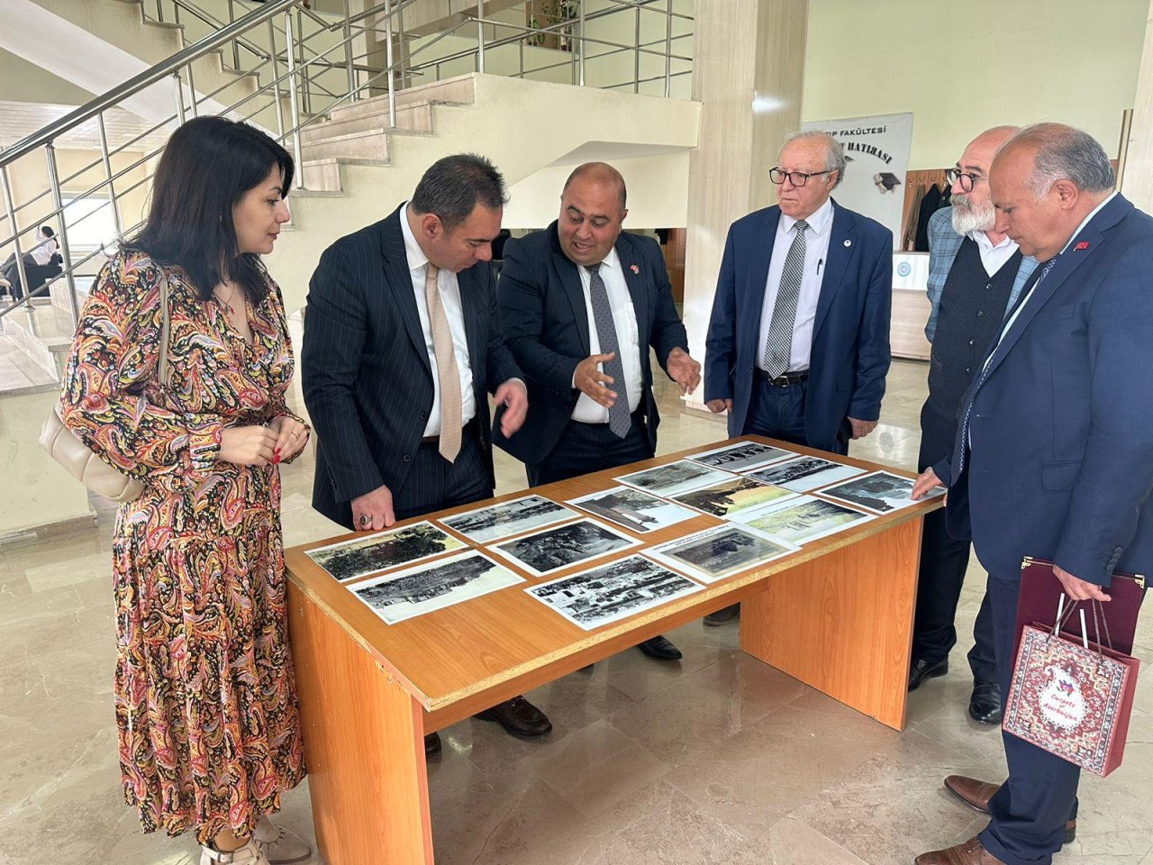 “Qərbi Azərbaycan: Unudulmaz izlər” layihəsi çərçivəsində Karsda beynəlxalq forum keçirildi – FOTO/VİDEO - foto 14