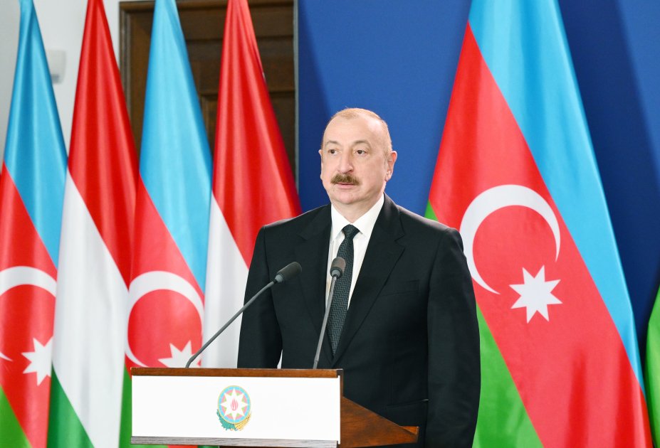 İlham Əliyev və Viktor Orban mətbuata bəyanatlarla çıxış ediblər - FOTO - foto 3