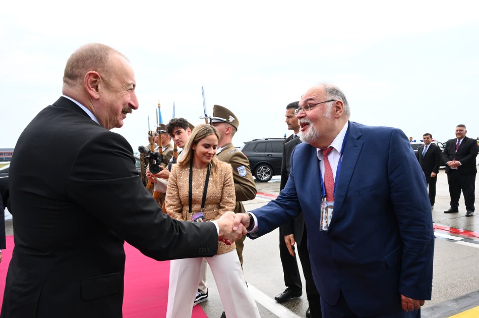 İlham Əliyevin Macarıstana işgüzar səfəri BAŞA ÇATDI - FOTO - foto 4