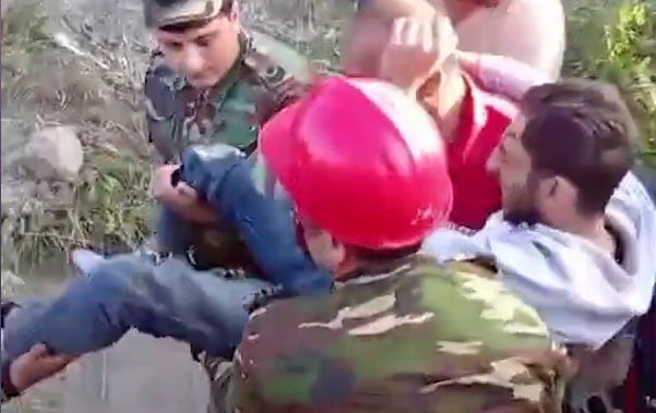 Qobustanda AĞIR QƏZA &ndash; Avtomobildə sıxılıb qalan sürücü belə XİLAS EDİLDİ &ndash; VİDEO