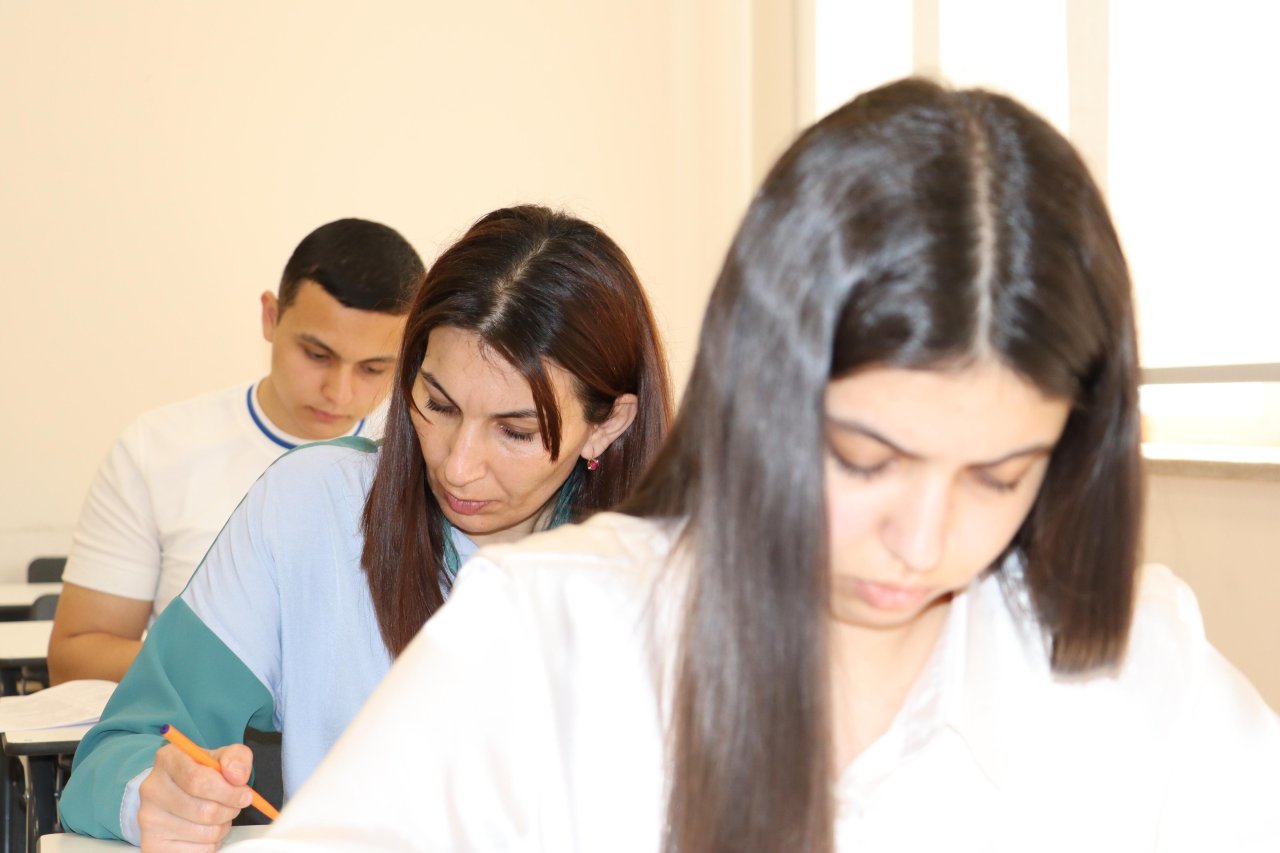 Xankəndi şəhərində qəbul İMTAHANI KEÇİRİLİB - FOTO - foto 4