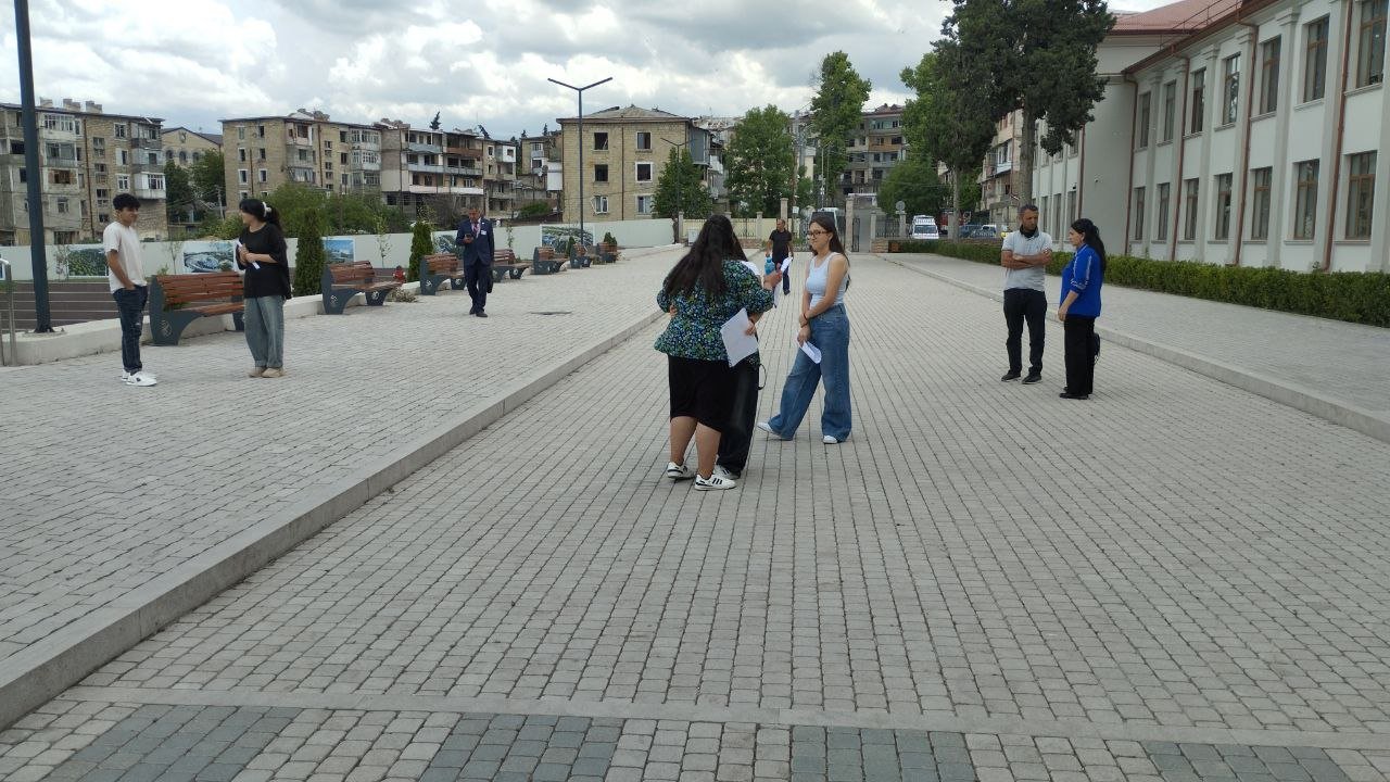 Xankəndi şəhərində qəbul İMTAHANI KEÇİRİLİB - FOTO - foto 9