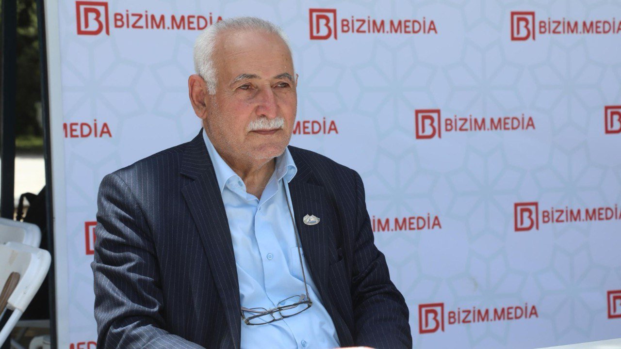 İlham Qəhrəmanın imza günü keçirildi &ndash; FOTO
