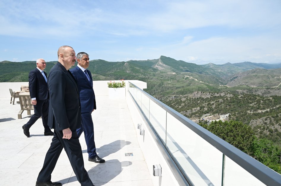 İlham Əliyev “Laçın” İstirahət Kompleksinin açılışında – FOTO/VİDEO - foto 4
