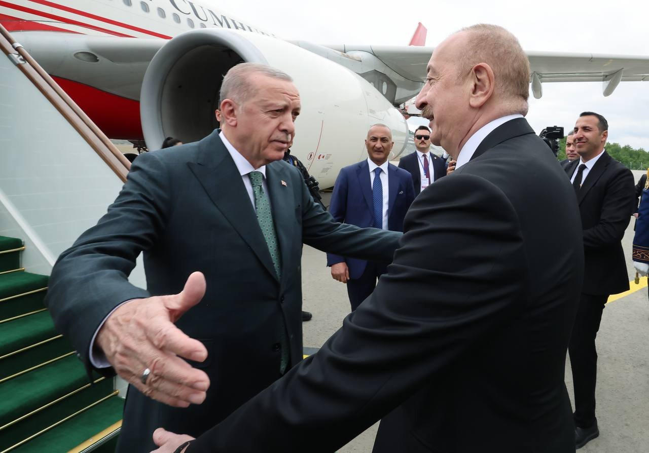 TARİXİ ANLAR: İlham Əliyev və Ərdoğan Laçın Hava Limanının açılış mərasimində -FOTO/VİDEO - foto 1